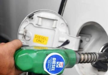 একনজরে আজকের পেট্রোল-ডিজেলের দাম